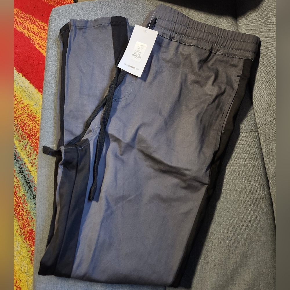 Fashion Nova Travis Twill Joggers Men's XXL New with Tags